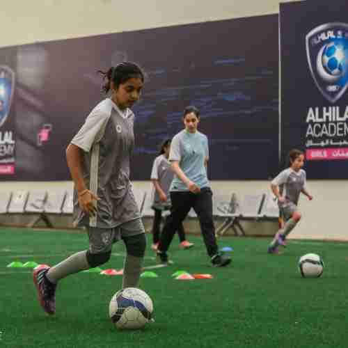 أكاديمية الهلال تعزز أهدافه في الكرة النسائية