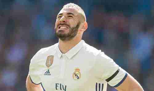 بنزيما: سأعتزل في ريال مدريد