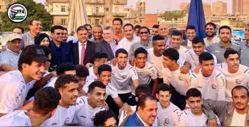 تعد له وزارة الشباب: مكافاة نقديه وهداياء تنتظر لاعبي منتخب الناشئين بعدن 