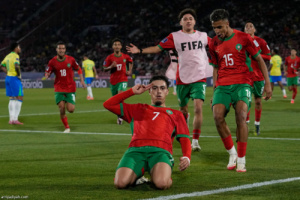 المغرب يهزم البرازيل.. ويعبر