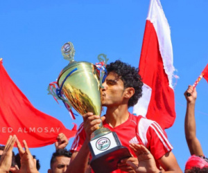 اللاعب مبارك سيف: تضامن شبوة الأقرب إلى قلبي.. والبعداني وصالح حميدة تعلمت منهما الكثير.. وحلمي تمثيل المنتخب والاحتراف الخارجي