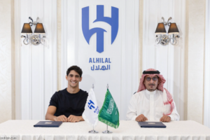 الهلال يبقي بونو حتى 2028