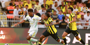 كلاسيكو النصر والاتحاد بصافرة محلية