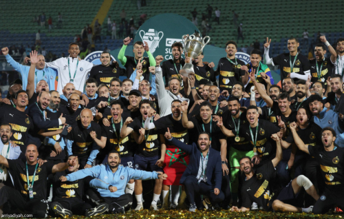بيراميدز يخمد البركان.. ويتوّج بالسوبر الإفريقي