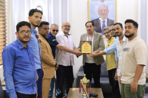 الوزير البكري يشيد بنجاح البطولة التأسيسية الأولى للدارتس