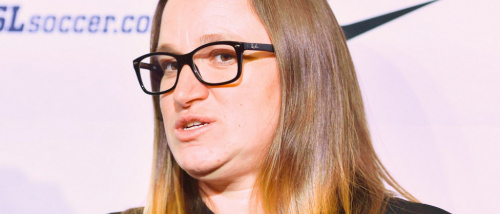 مدربة تهزم المنافسين بخطة «تشات جي.بي.تي»