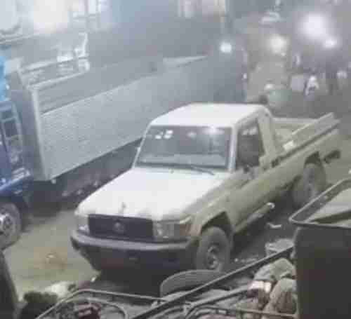  الحوثيون يحتجزون اقارب قياديين تابعين لهم لتهدئة الرأي العام بعد مقتل وإصابة أربعة اشخاص في ورشة برداع