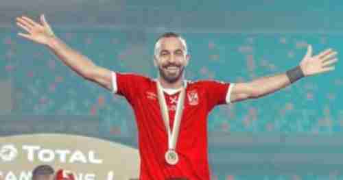 أفشة وشريف ومروان حمدى فى قائمة المنتخب لمباراتي أنجولا والجابون
