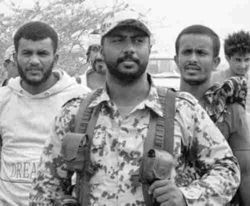 ”طارق صالح” ينعي أحد قادة المقاومة الوطنية في الساحل الغربي غداة انسحاب ”المشتركة”