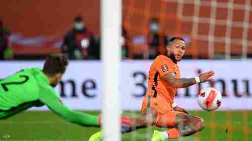 هولندا تتأهل إلى كأس العالم بعد الفوز على النرويج