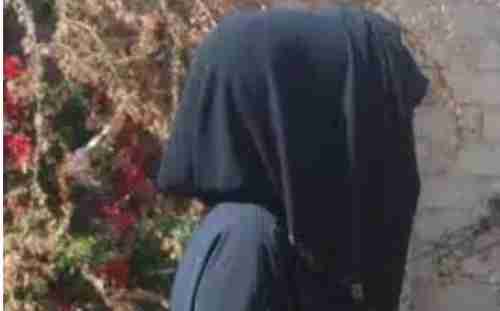 هددتها بنشر صورها الخاصة .. ضبط عصابة تبتز شابة في تعز