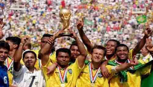 قصة مونديال 1994.. البرازيل تعود لمنصة التتويج ونهاية حزينة لمارادونا