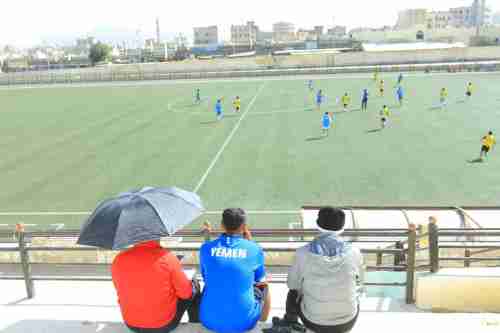الجهاز الفني لمنتخب اليمن للناشئين يلتئم في صنعاء لأول مرة .. هذا ما يفعله علي النونو 