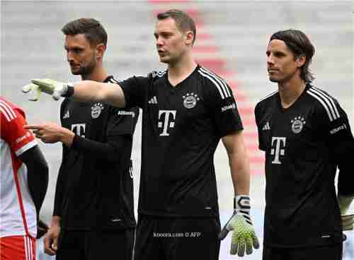 رسميا.. بايرن ميونخ يجدد لنوير وبديله