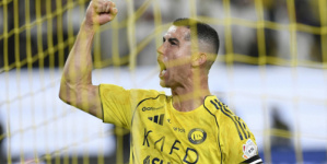 بالثنائية الـ 12.. رونالدو يعزز صدارة النصر