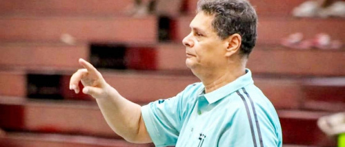 الكابتن منير منصر مديرًا فنيًا لطائرة السماوي