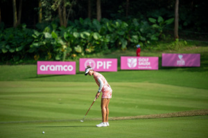 جولف السعودية تجدد التزامها بدعم التوعية بسرطان الثدي خلال بطولة أرامكو – شينزن 2025