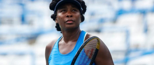 بعمر 45.. فينوس تظهر في أوكلاند