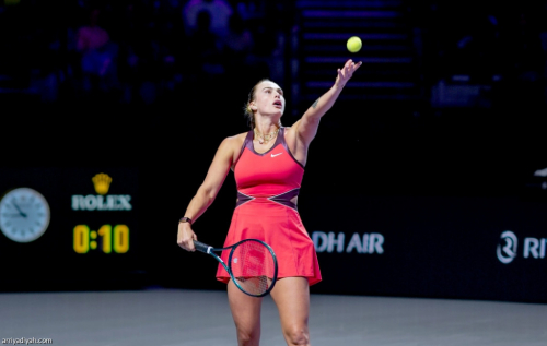 محترفات التنس.. أرينا وإيلينا إلى النهائي