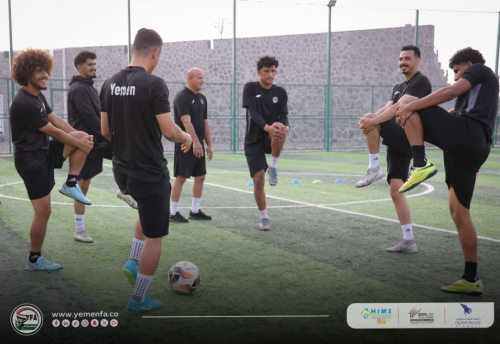 المنتخب اليمني الأول يجري حصة تدريبية استشفائية في عدن