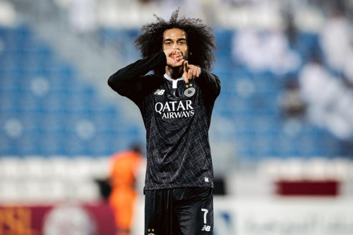 الزعيم يتخطى أم صلال ” بالثمانية ” في دوري نجوم بنك الدوحة