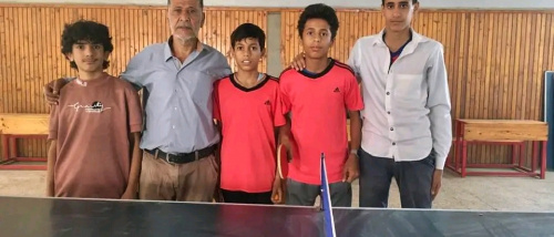 ثانوية تعز تختتم نشاطها الرياضي في كرة الطاولة بتتويج أحمد عبدالواسع بطلاً للبطولة