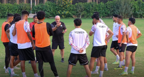 المنتخب الوطني يبدأ معسكره الإعدادي في القاهرة 