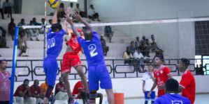 وحدة تريم يستعيد صدارة المجموعة الأولى بفوزه على هلال السويري في البطولة التنشيطية للكرة الطائرة بوادي حضرموت