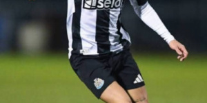 مصادر رياضية غير مؤكدة: موهبة نيوكاسل الانجليزي "دارين بالمر" قد يوافق على تمثيل المنتخب اليمني 