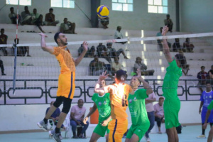 طائرة القطن ينتزع فوز صعب بعد مباراة ماراثونية امام الاتفاق بالحوطة في البطولة التنشيطية لكرة الطائرة بوادي حضرموت