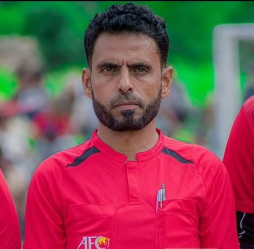 الحكم علي الحسني يمثل اليمن في تصفيات آسيا للناشئين بعمان