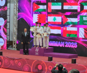 البطل الصغير يتألّق… صالح الخضر يهدي شمسان فضية غرب آسيا في أول ظهور دولي