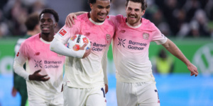 ليفركوزن يستعيد التوزان.. ودورتموند يتعثر بالتعادل.. وفرانكفورت يلقبها على كولن