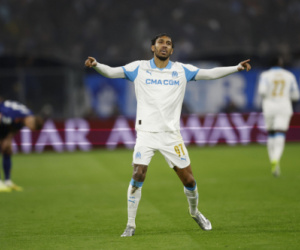 مرسيليا يقلبها على نيوكاسل.. ونابولي يكسب كاراباخ