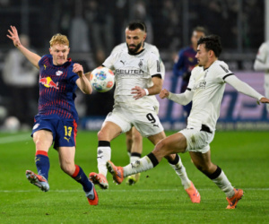 جلادباخ يعطّل لايبزيج.. وكومو يواصل صحونه في إيطاليا