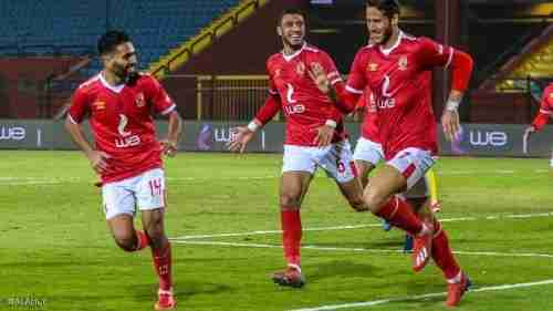 الأهلي يعبر "الحدود" ويتربع على صدارة الدوري المصري
