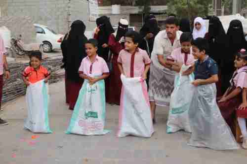 جمعية الصم والبكم تنظم حفل تكريمي وترفيهي لأطفالها وطلابها في لحج 