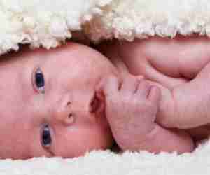 أسباب تقشر بشرة حديث الولادة وطرق العلاج