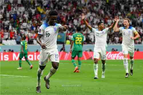 منتخب انجلترا يسقط السنغال.. ويتحدى فرنسا 
