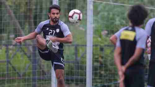 النصر والشباب يتفقان على إلغاء إعارة الشملان