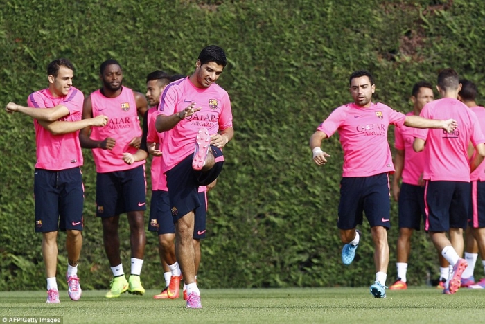 سواريز يبدأ تدريباته مع برشلونة