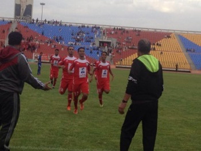 اهلي صنعاء يتغلب على الهلال الساحلي بهدف يتيم " تفاصيل"