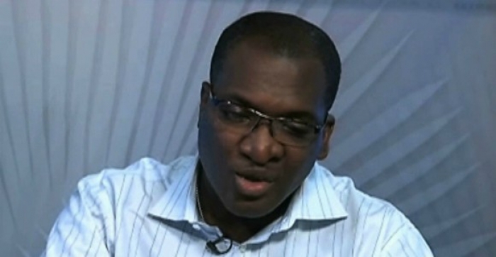 الفيفا يوقف عضو بالرقابة المالية بسبب اتهامه بالفساد في بلده