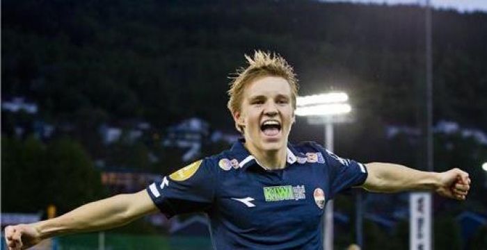 لاعب عمره 15 عاما في تشكيلة منتخب النرويج