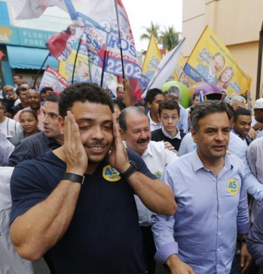 البرازيلي رونالدو يسخر من خسارة الأرجنتين