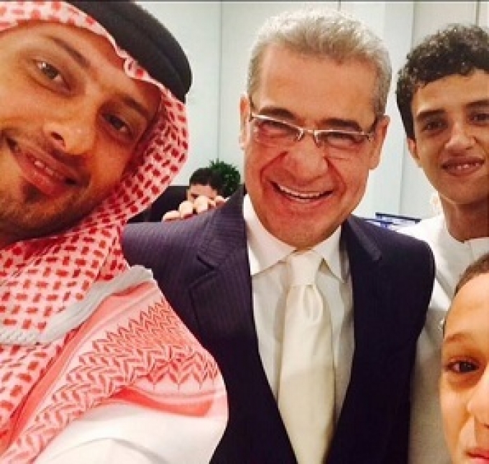 يمني يفوز بجائزة صدى الملاعب سيارة مرسيدس بنز 2014