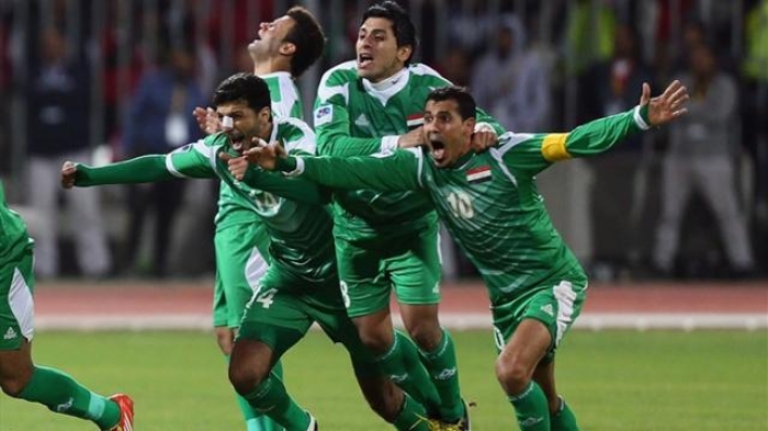 منتخب العراق يبحث عن زعامة الكرة الخليجية بعد غياب 26 عاماً