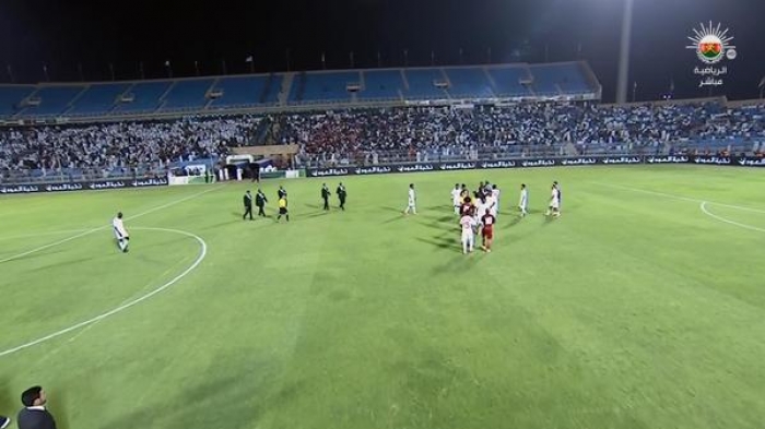 الامارات تسقط في فخ عمان