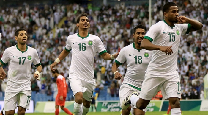 اليمن تلعب بمستقبل مدرب السعودية
