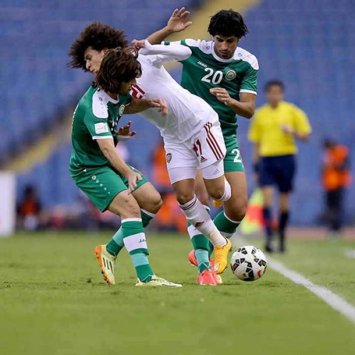 الامارات تعبر العراق الى نصف نهائي خليجي 22